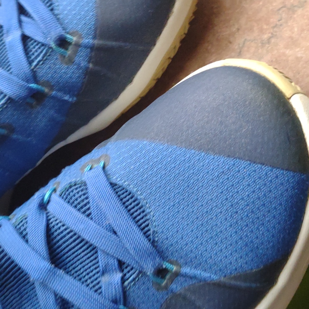 Nike Hyperdunk Performance Basketball Shoes - image 5